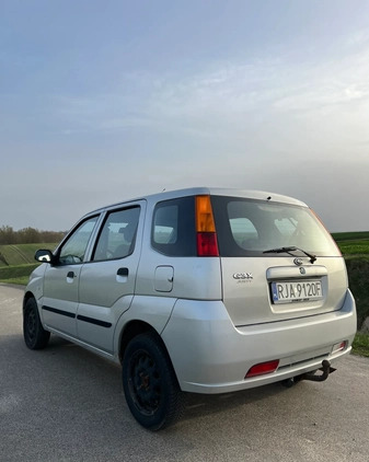 Subaru Justy cena 12900 przebieg: 156000, rok produkcji 2004 z Jarosław małe 301